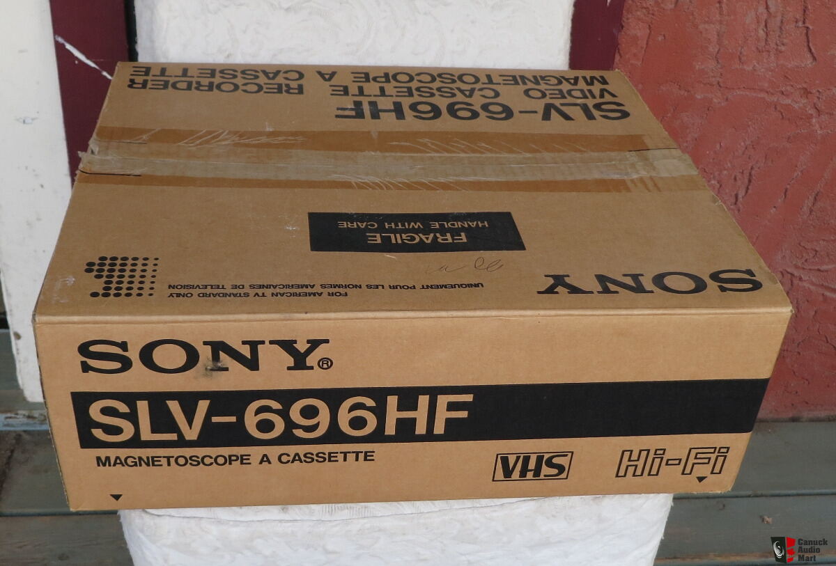 Sony SLV-696HF - VHS HIfI - video/audio recorder player - 4 head - Serviced - VG Audio Photo ...