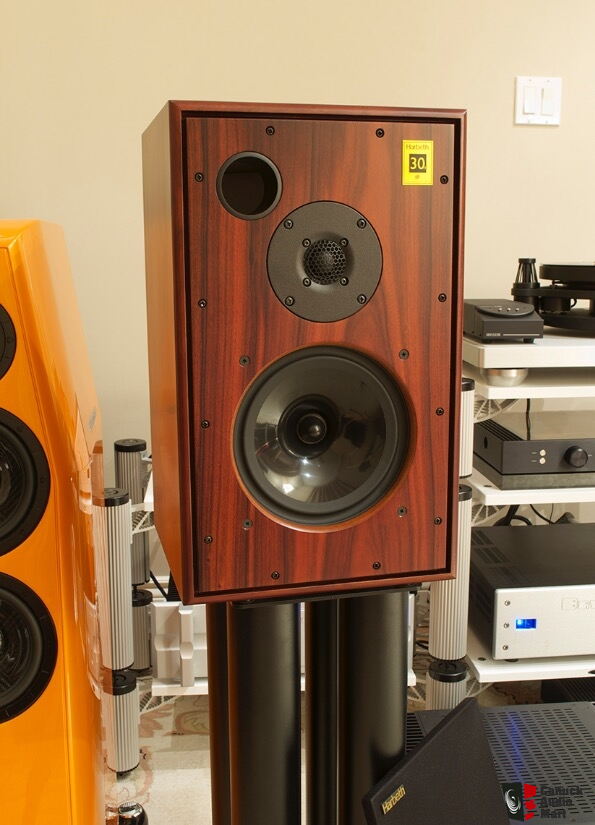 Harbeth M30.1 in Rosewood Finish Photo 