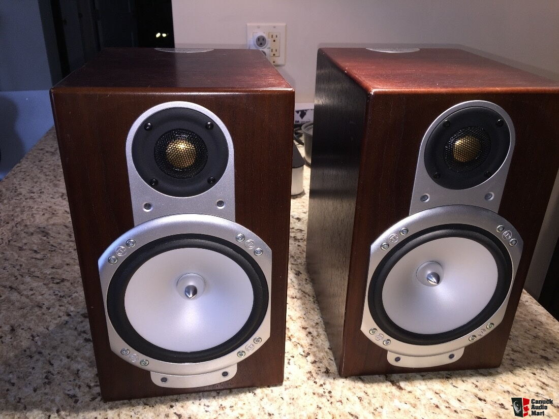 Monitor Audio Silver RS1 bookshelf speakers - real walnut veneer