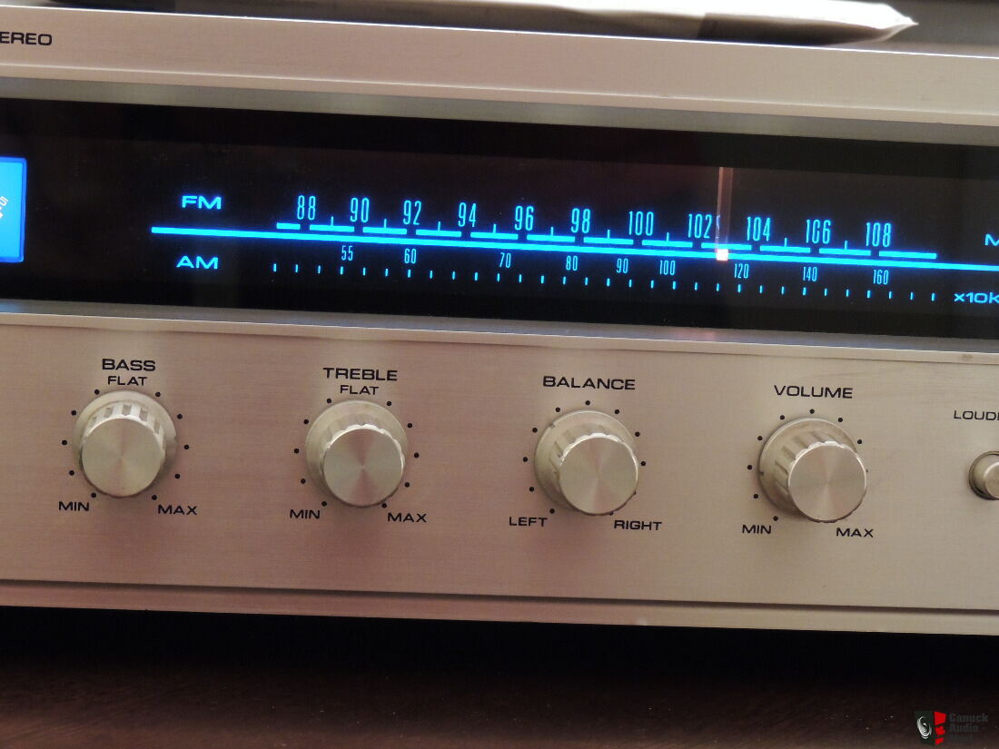 Vintage 70's Pioneer Es-2000 Stereo Receiver Rosewood Veneer