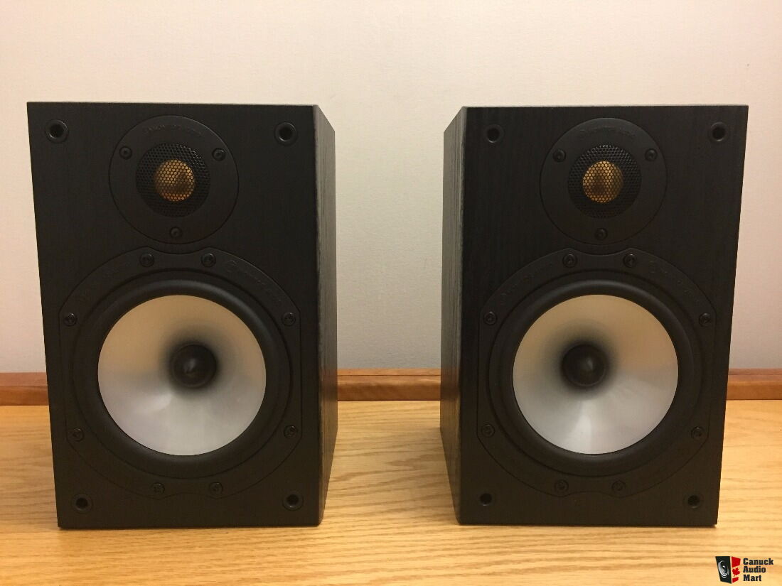 Monitor Audio MR1 Bookshelf Speakers Black Oak Photo #1684493 - UK ...