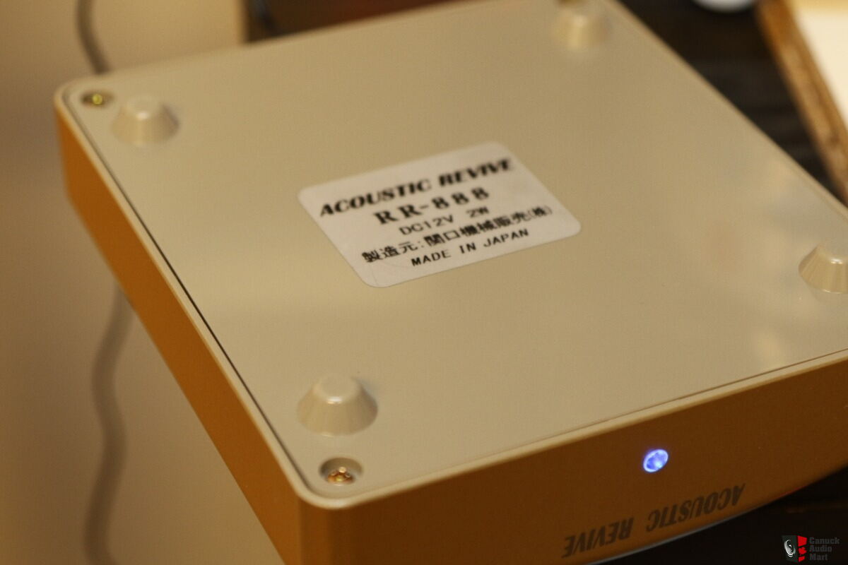 Acoustic Revive RR-888 ultra low frequency generator Photo