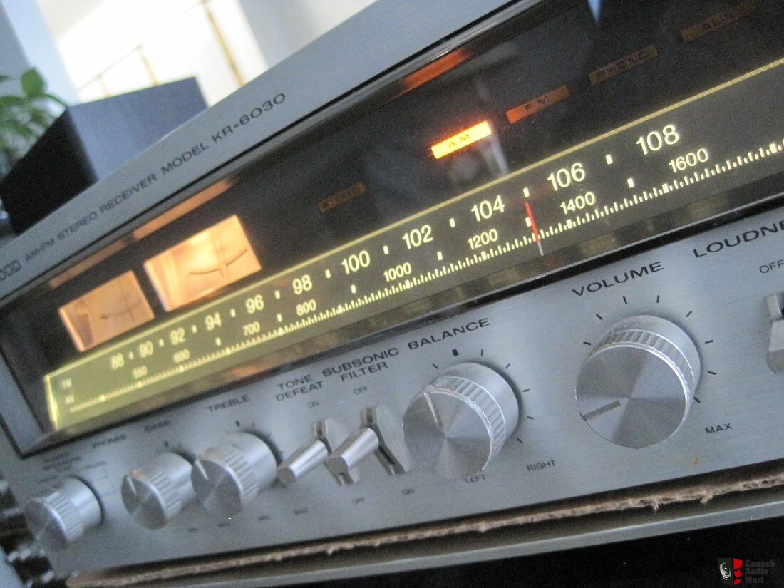 Kenwood KR-6030 AM-FM Stereo Receiver *AS IS*