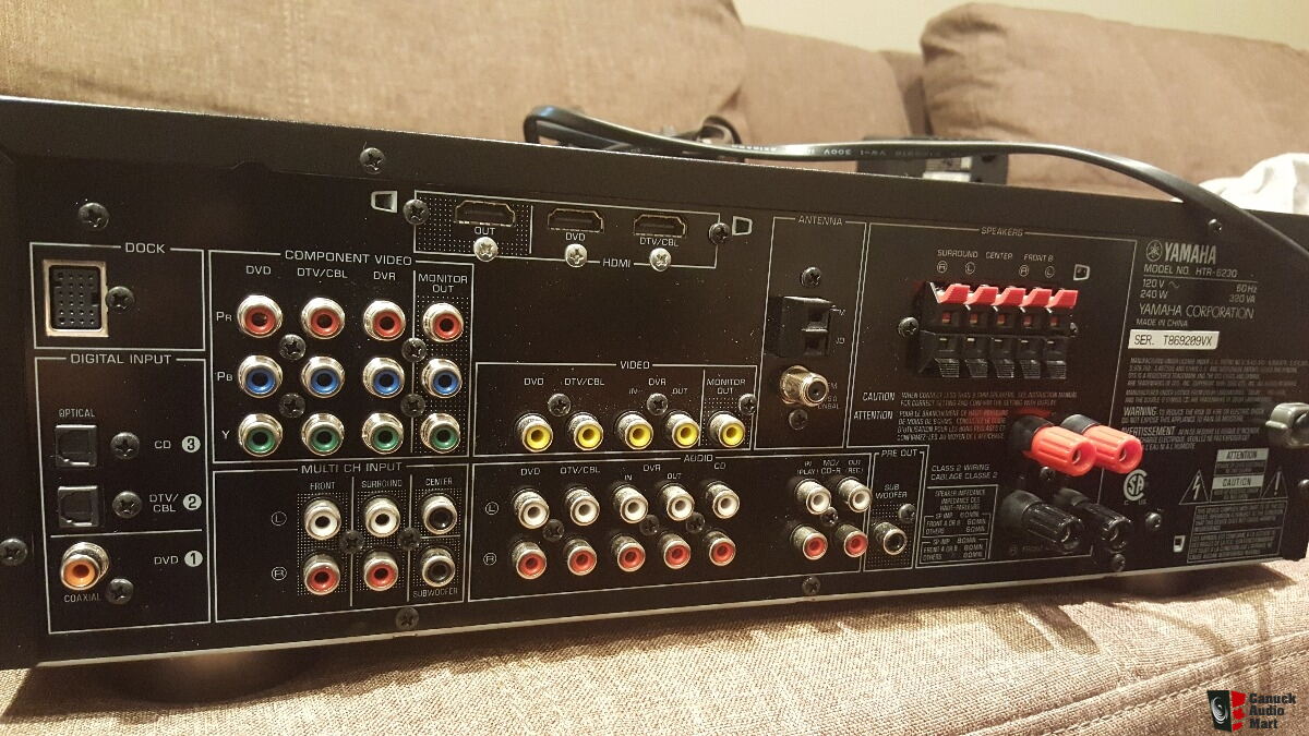 Yamaha HTR-6230 Receiver with 5 Yamaha 