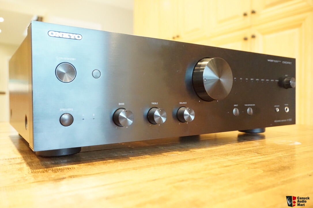 Onkyo A-9050 Integrated Amplifier (FINAL Price Drop) Photo