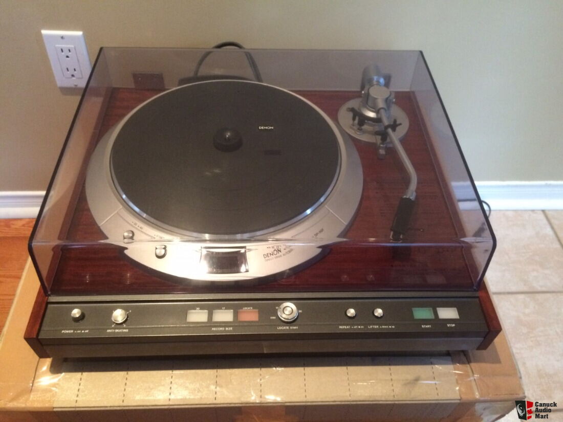 Beautiful Denon DP-50F turntable, in MINT condition Photo