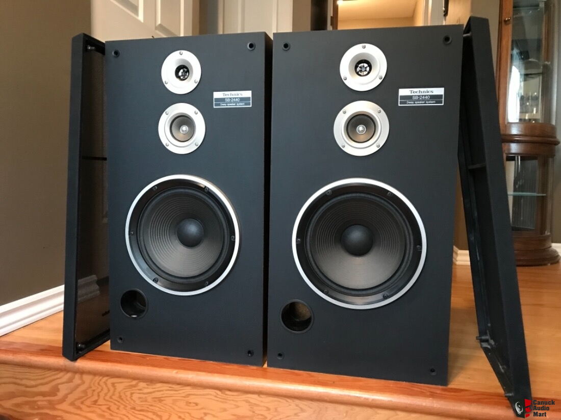 Rare Technics SB2440 3 way speakers 10" Woofers VGC For Sale UK