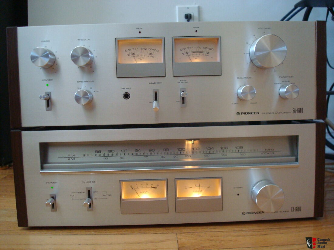 Pioneer SA-6700 integrated amplifier and matching Pioneer TX-6700