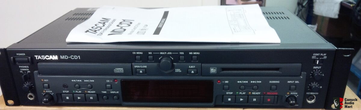 Tascam Professional Md Cd1 Minidisc Deck Cd Player Mdlp Photo