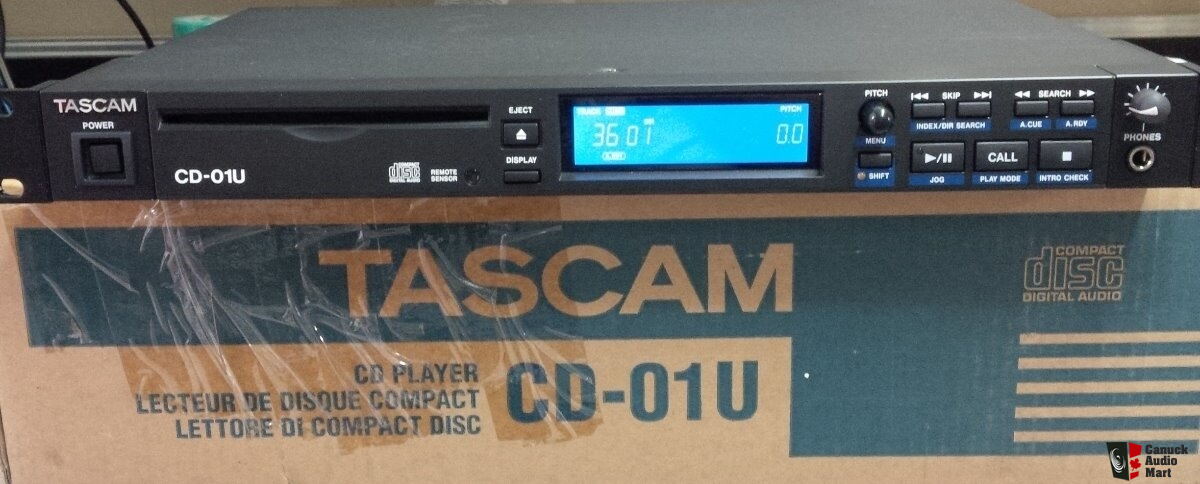 Tascam CD-01U are professional CD players Photo #1910939 - UK