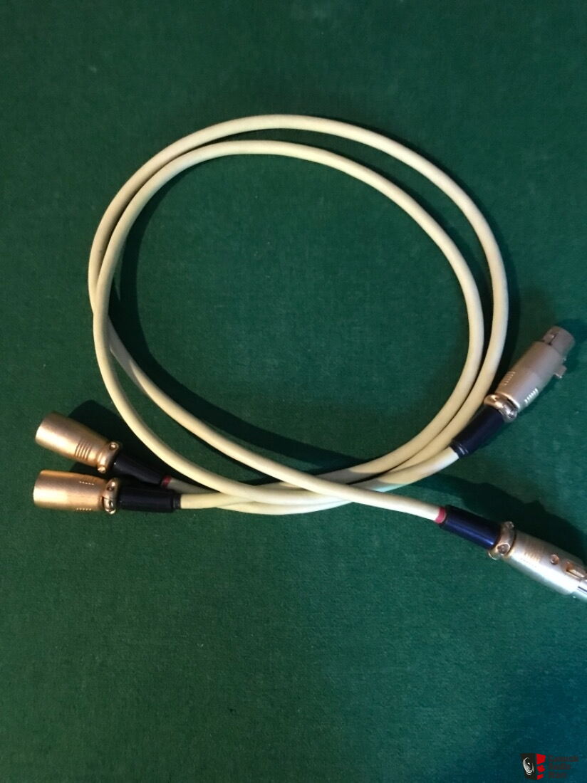 Van Den Hul MCD 102 mkIII 1m XLR cable For Sale - Canuck Audio Mart