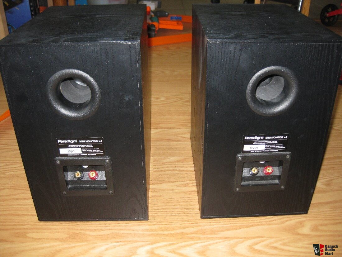Paradigm Mini Monitor V4 bookshelf speakers Photo #1928277 - US Audio Mart