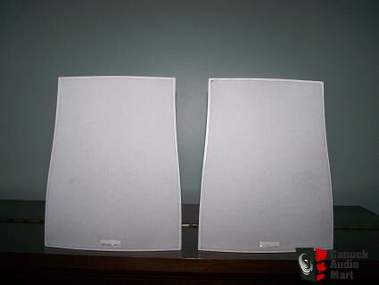 B&W solid solutions S100 speakers ( new price ) For Sale - Canuck