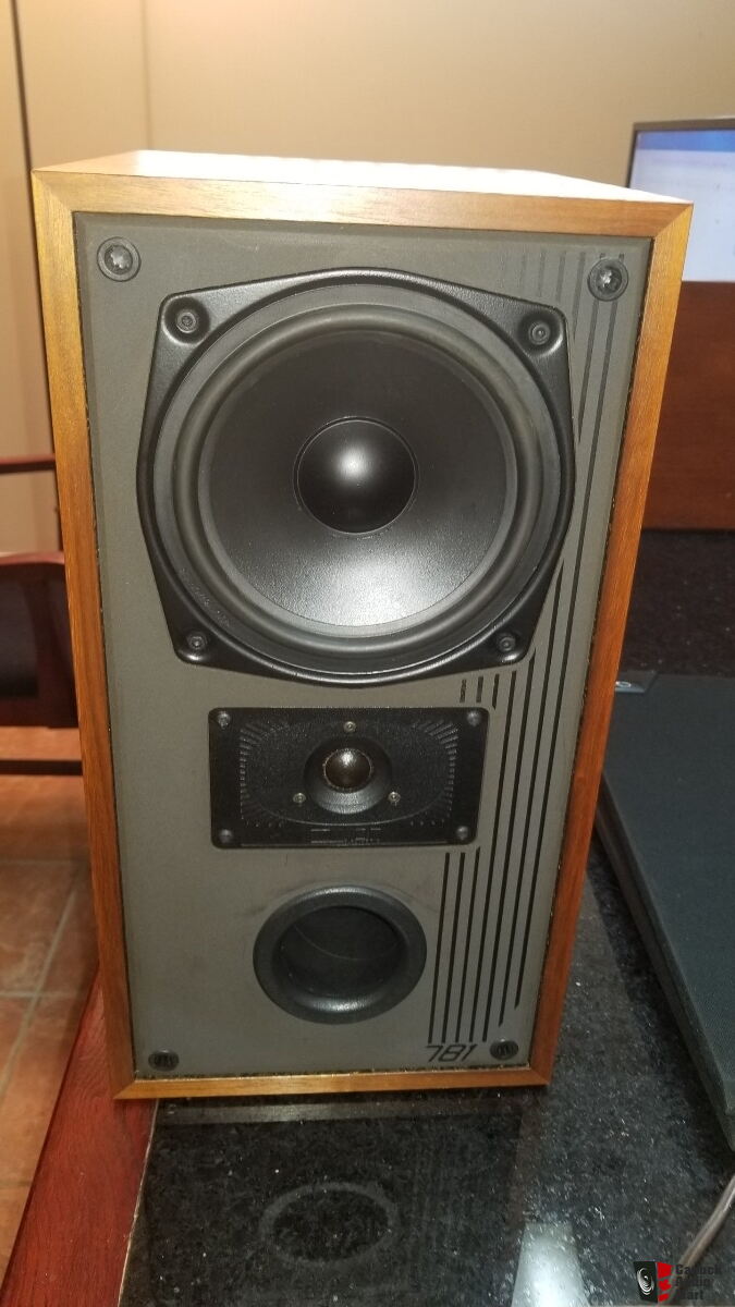 Mission cyrus 781 sales speakers