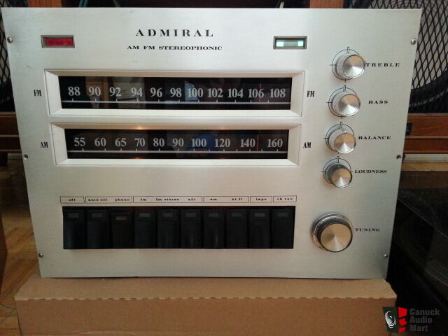 Admiral AM/FM stereo tube preamp/tuner, power amp/ speakers Photo ...