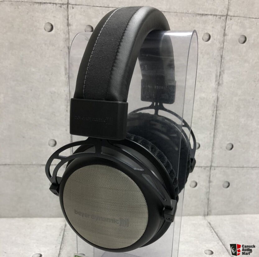 Beyerdynamic t1 black discount edition