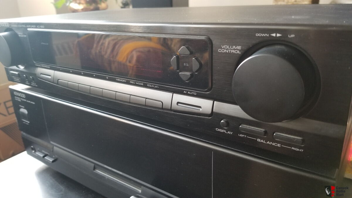 Kenwood Stereo Control Amplifier KC993 and KM993 Power Amplifer