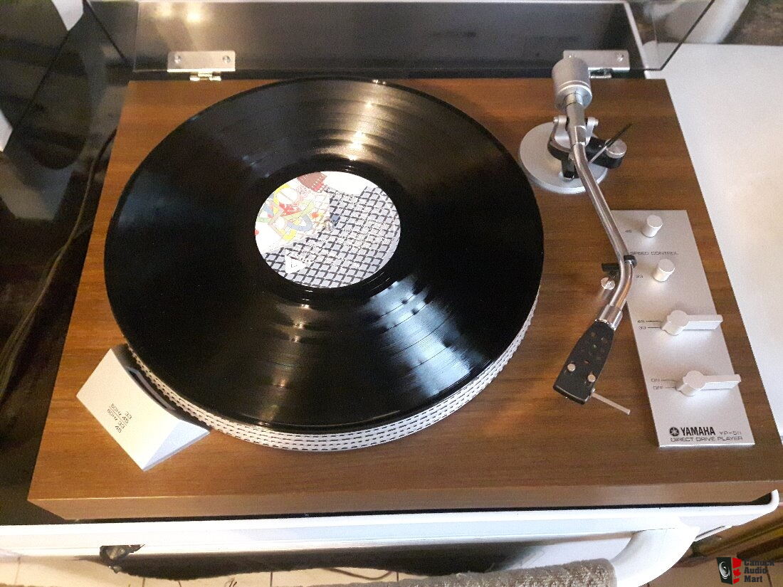 Yamaha YP-511 Direct Drive Turntable Photo #2036467 - UK Audio Mart