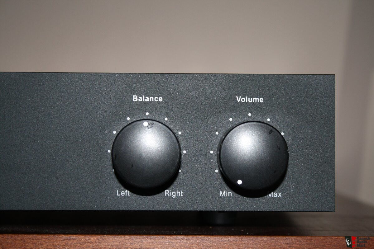 Jamo bookshelfs, sub and AudioSource Amp Photo #2063811 - Canuck Audio Mart