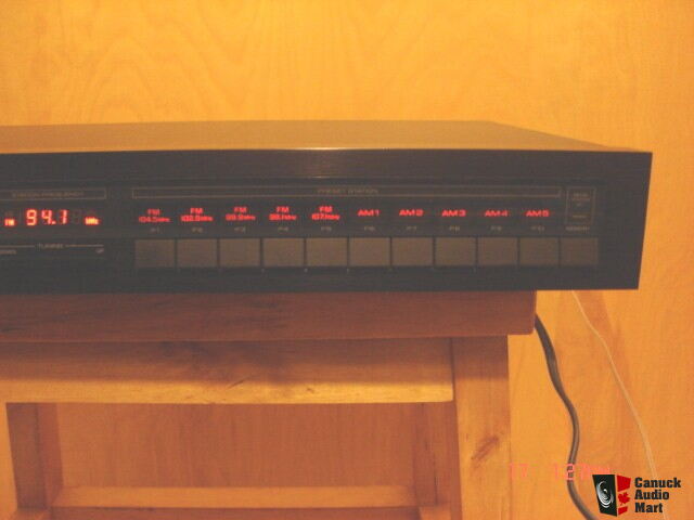 Yamaha T 700 Tuner Photo 6666 Canuck Audio Mart