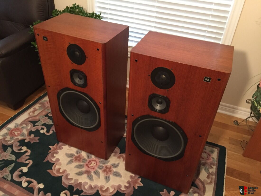 rent Glorious Med andre band A pair of JBL 240Ti speakers => mint Photo #2073125 - US Audio Mart