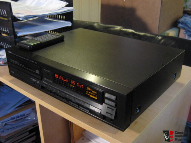 Yamaha CDX-820 CD player in very good condition with remote Photo ...