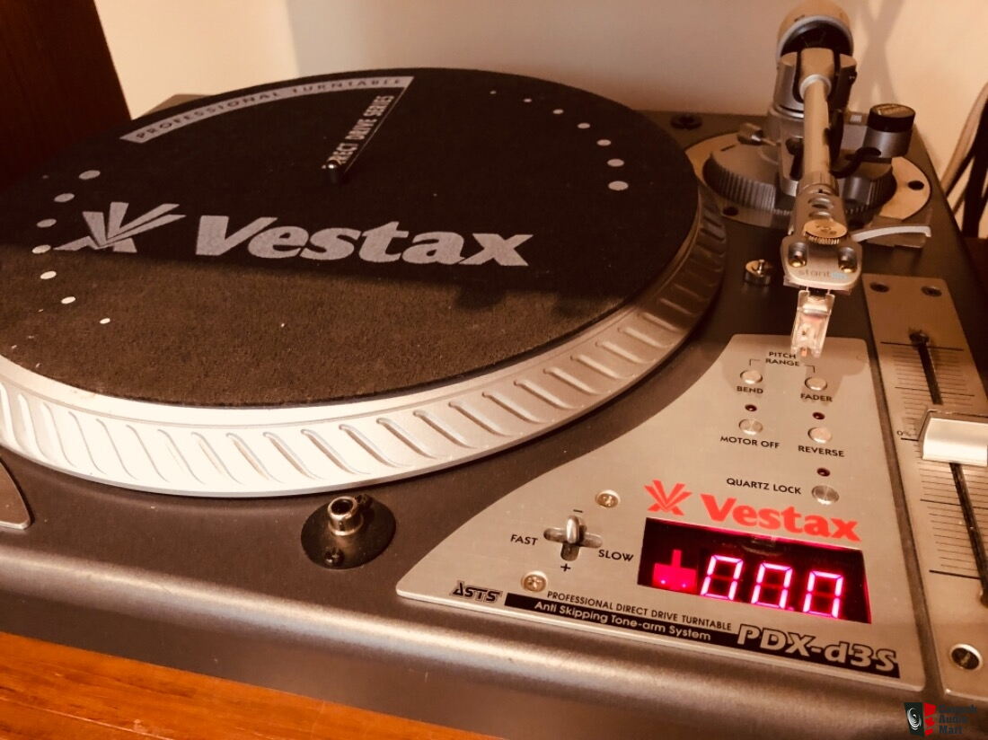 Vestax PDX-d3s Professional Turntable, direct drive. Japan made