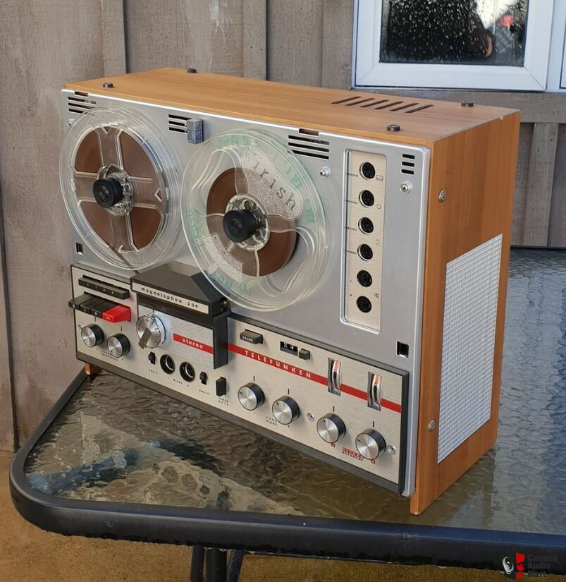 Telefunken Magnetophon 205 Reel to Reel Tape Recorder (Not Functional)