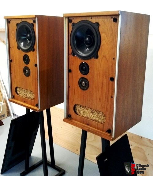 B&w discount dm2a speakers