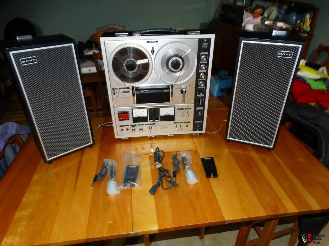 Sold at Auction: Sony Reel to Reel w/ Built in Speakers