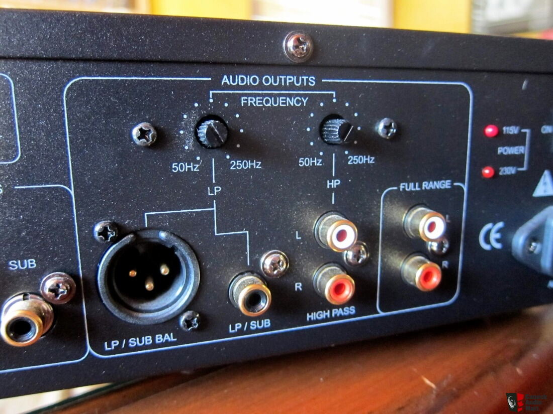 Emotiva USP-1 analog stereo preamp with Phono, HT bypass and bass ...
