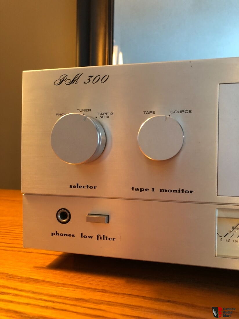 Refurbished 1982 Marantz Pm300 Integrated Amplifier Vu Meters Photo 2154060 Us Audio Mart