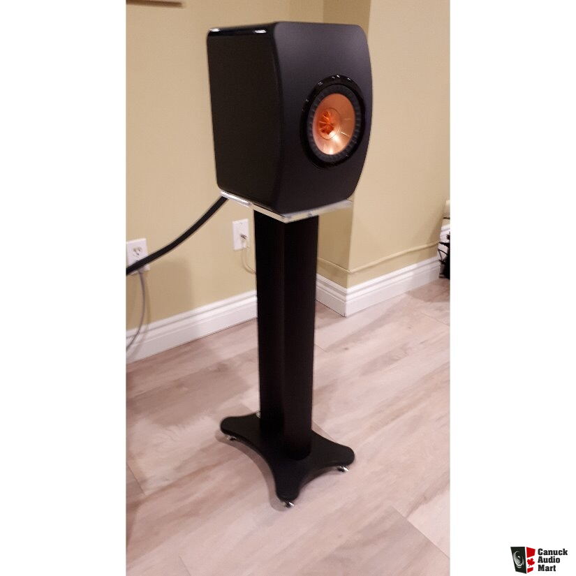 Two Kef Ls50 Bookshelf Speakers In Gloss Black Photo 2181941