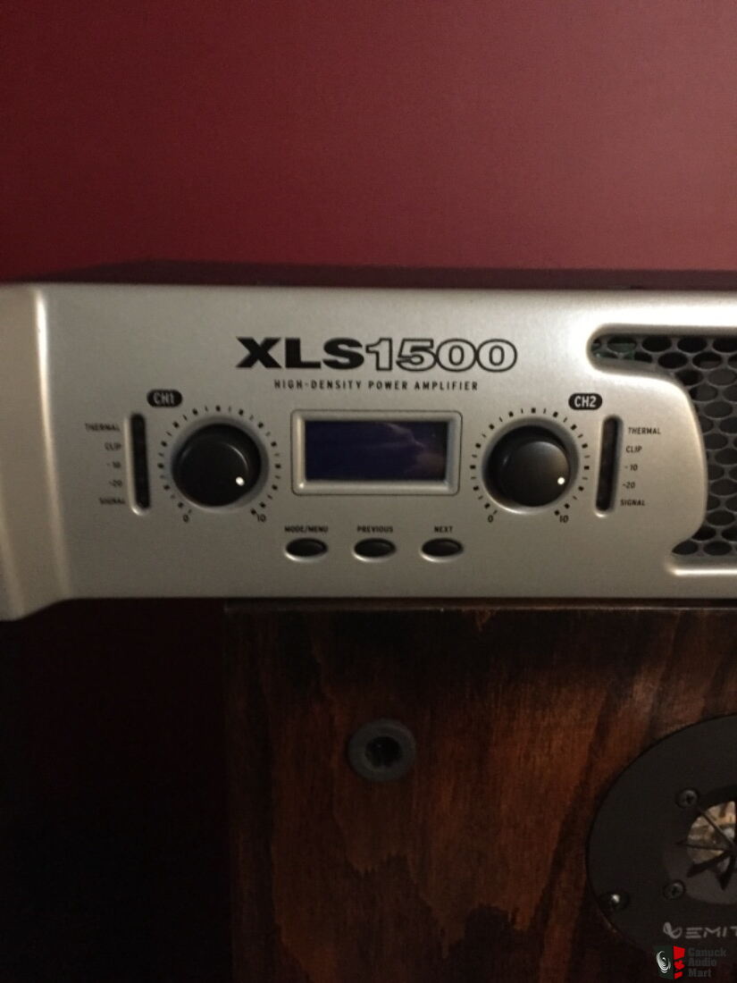 Crown xls 1500 power amp Photo 2226283 Canuck Audio Mart