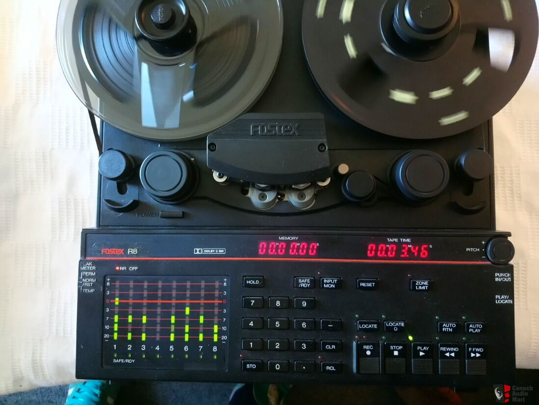 FOSTEX R8 Tape Recorder