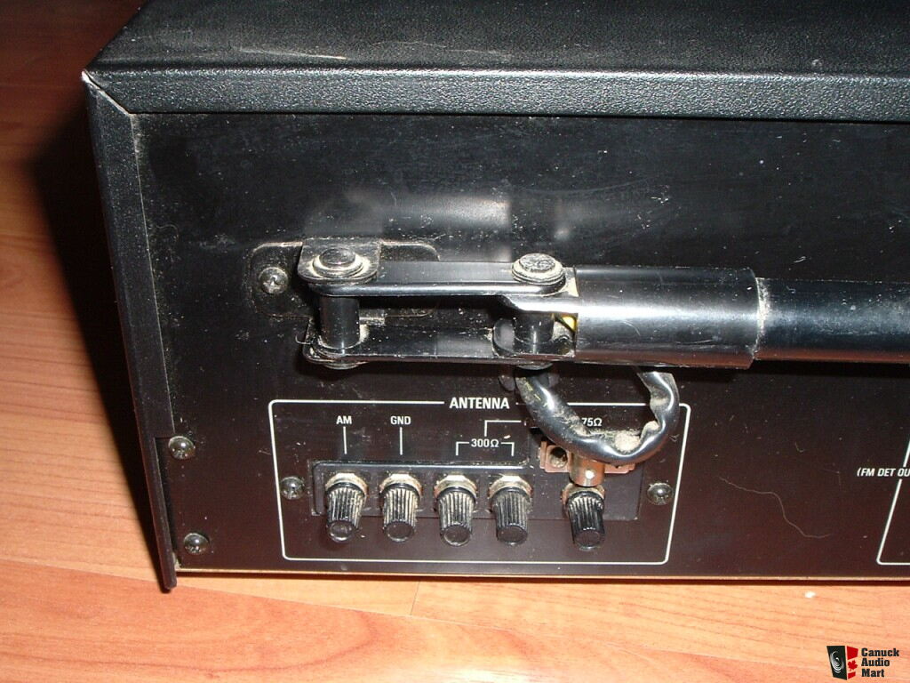 NEC Authentic series AUT 7000e am/fm tuner a real beauty For Sale - Canuck Audio Mart