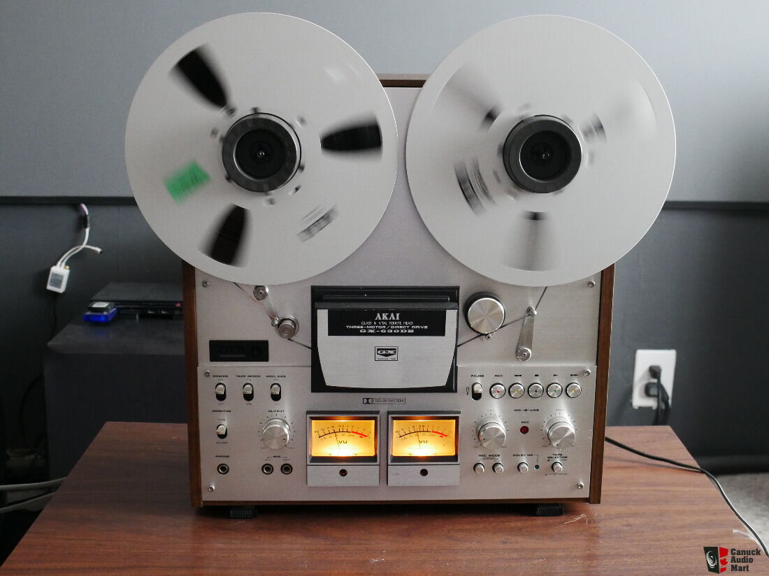 Akai GX-630DB Reel to Reel Tape Recorder, c/w two reels and NAB