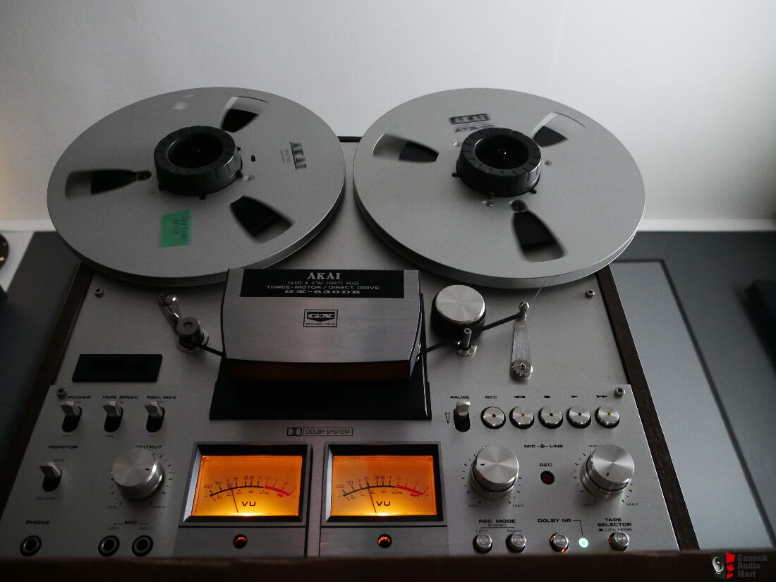Akai GX-630DB Reel to Reel Tape Recorder, c/w two reels and NAB