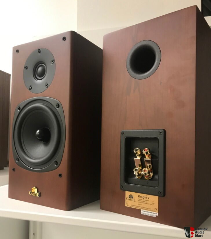 Castle Knight 2 Bookshelf Speakers 