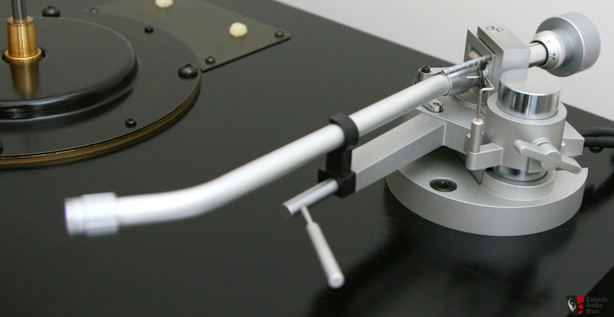 Yamaha GT-750 turntable direct drive made by Micro Seiki mint