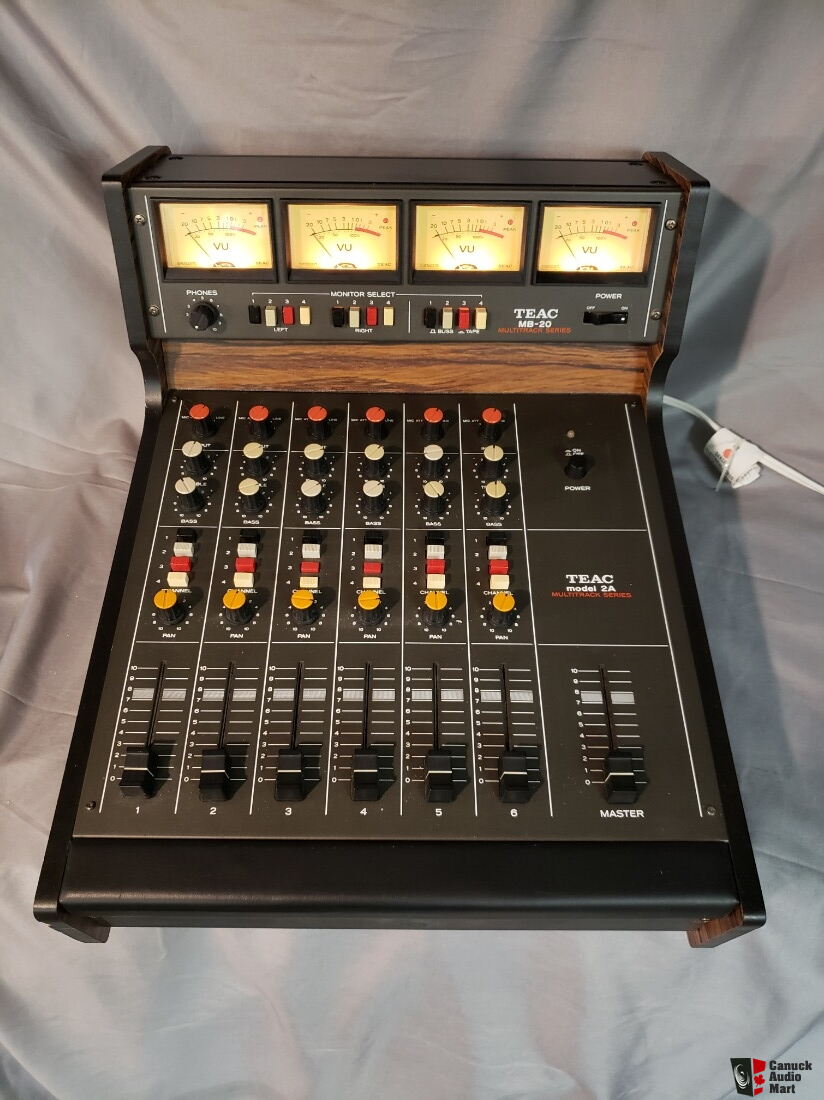 Teac MB-20 meter bridge, Teac 2A audio mixer Photo #2347614