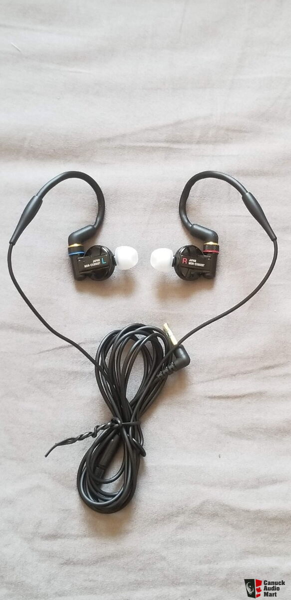 Sony MDR-EX800ST Photo #2352805 - Canuck Audio Mart