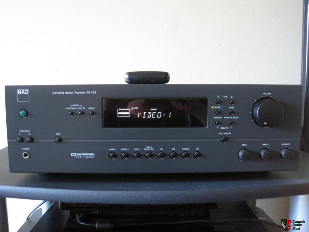 Very Nice NAD AV 713 with Manual and Remote, Great Sound! For Sale