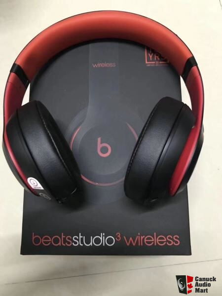 Beats Studio 3 Wireless Headphones - 10 