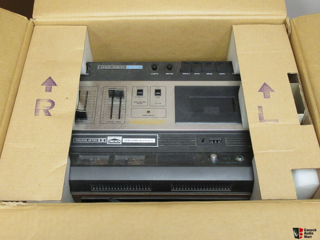 AKAI GXC-46D Stereo Vintage Cassette Tape Deck with original box Photo  #2438970 - Canuck Audio Mart