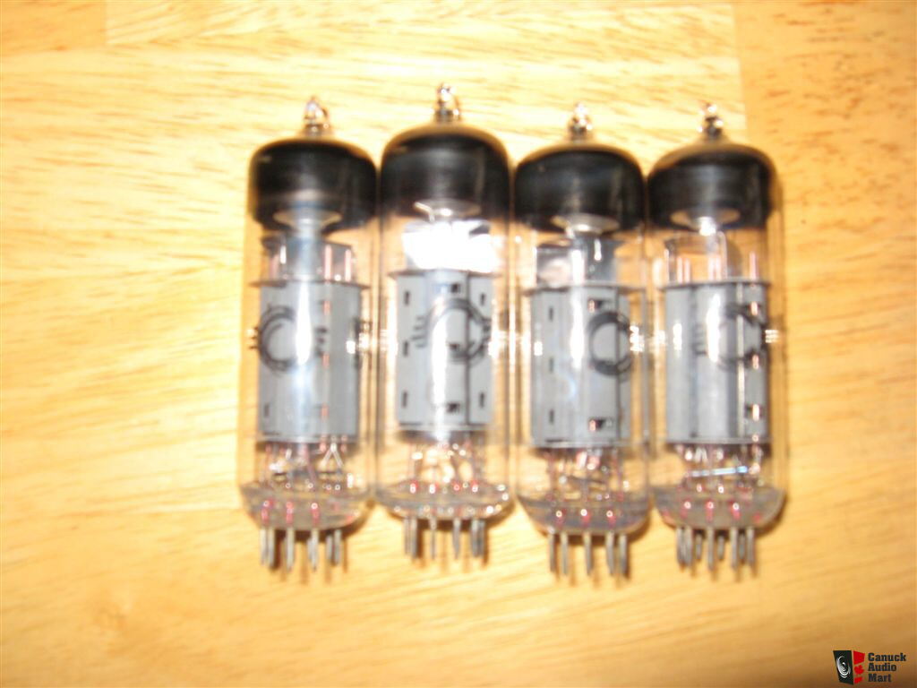 SET OF FOUR BRAND NEW NOS SVETLANA ECL82 6BM8 6F3P OUTPUT TUBES Photo 