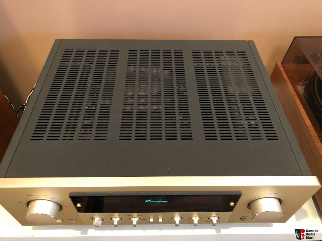 accuphase-e-407-integrated-100v-japan-photo-2476151-canuck-audio-mart