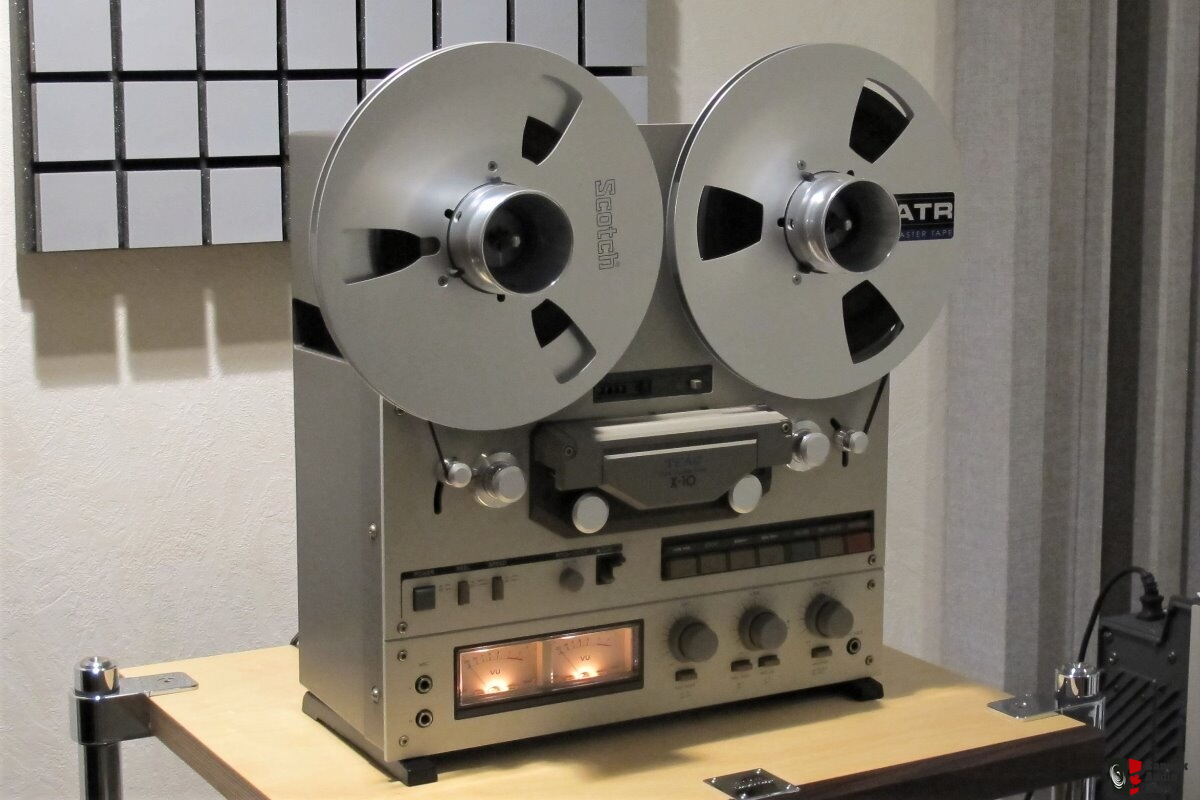 https://img.canuckaudiomart.com/uploads/large/2479656-89a46294-teac-x-10-4-track-2-channel-reel-to-reel-tape-recorder-excellent.jpg