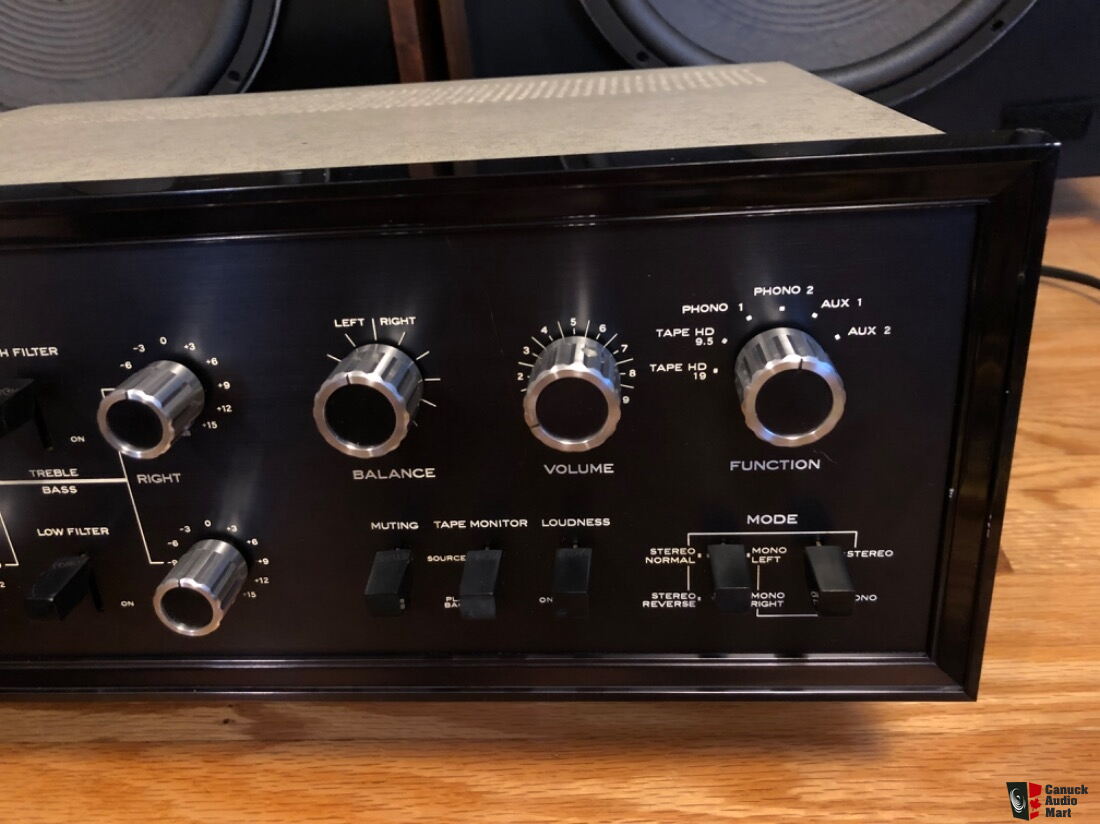 1969 Sansui AU-777 Integrated Amplifier w/ crisp original manual