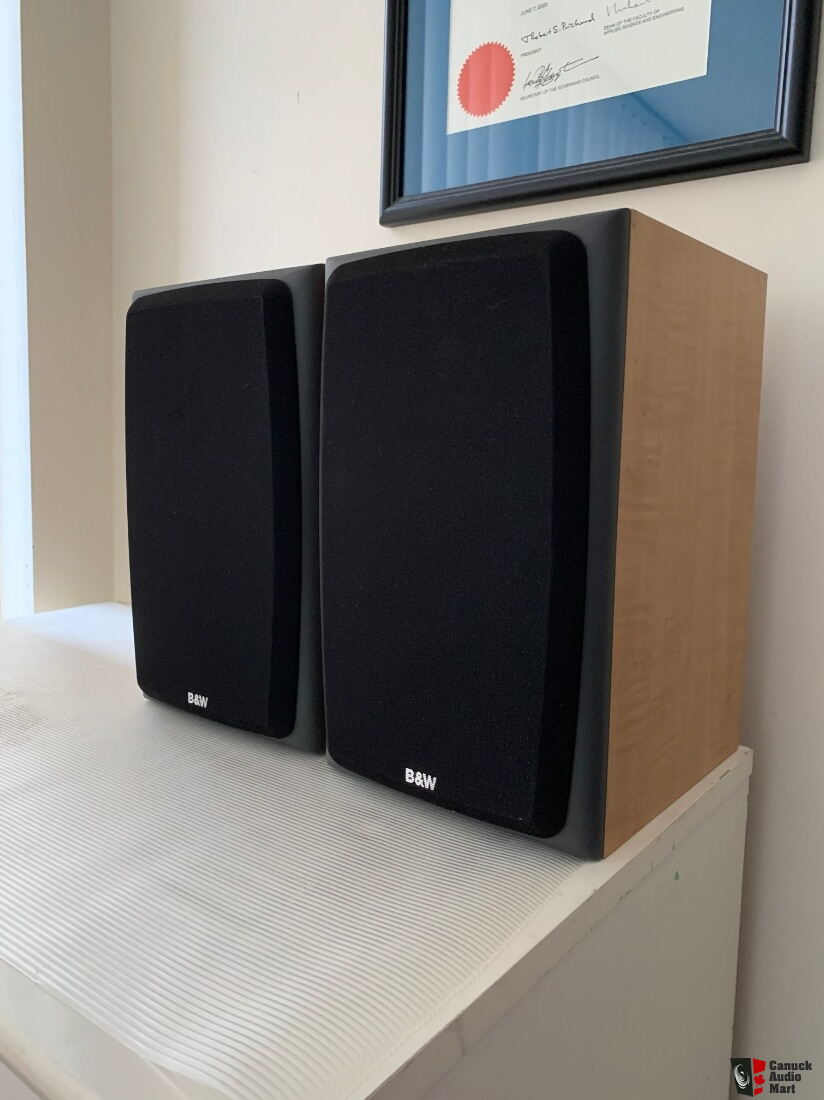 B&W DM303 Bookshelf Speakers Photo #2532899 - Canuck Audio Mart